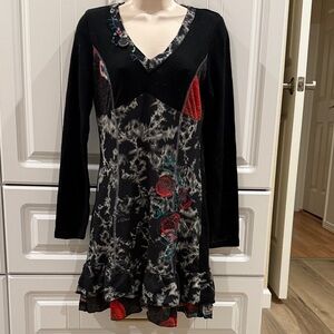 Chic Black and Red Floral Long Sleeve Dress
